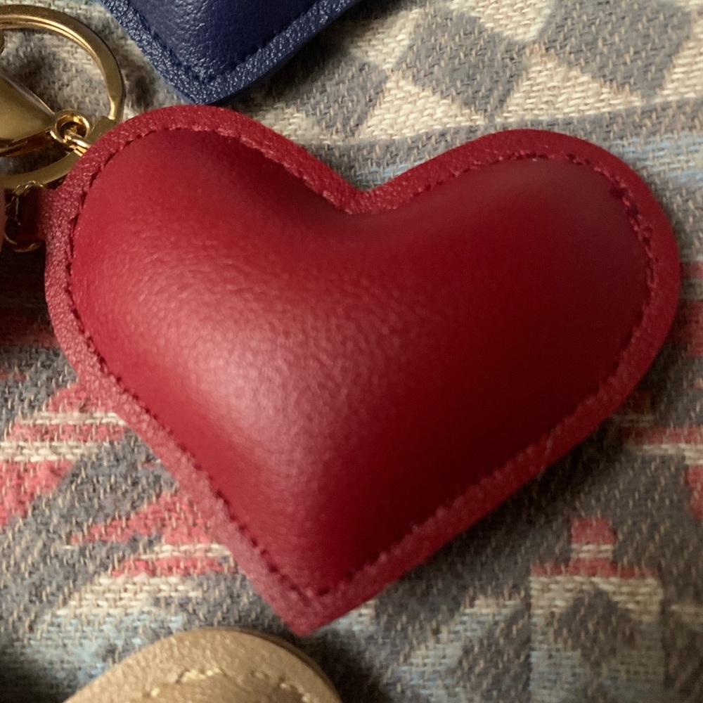 HEART KEYCHAIN